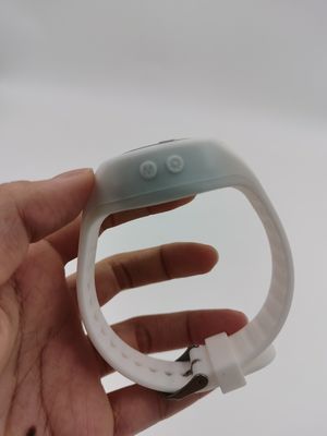 CE meest nauwkeurige stap-teller-fitnessband voor dagelijkse waterdichte stapsopsporing