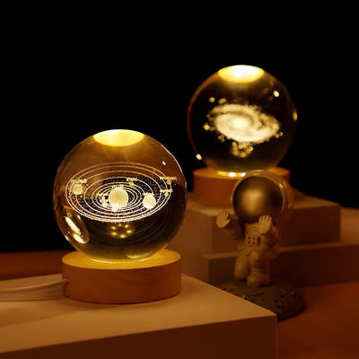 Kristallenlamp USB Lichtgevende 3D-kunst Kristallenbal Helder Glas Nachtlicht Tafellamp