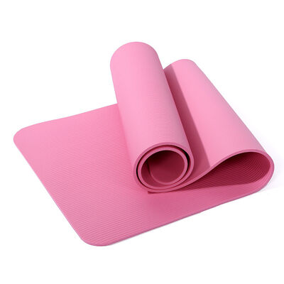 Hoog Elastisch Milieuvriendelijk PVC Yogamat Ontworpen Voor Workouts Yoga Sessies Thuis En Gym GebruikDikte en Kleuren